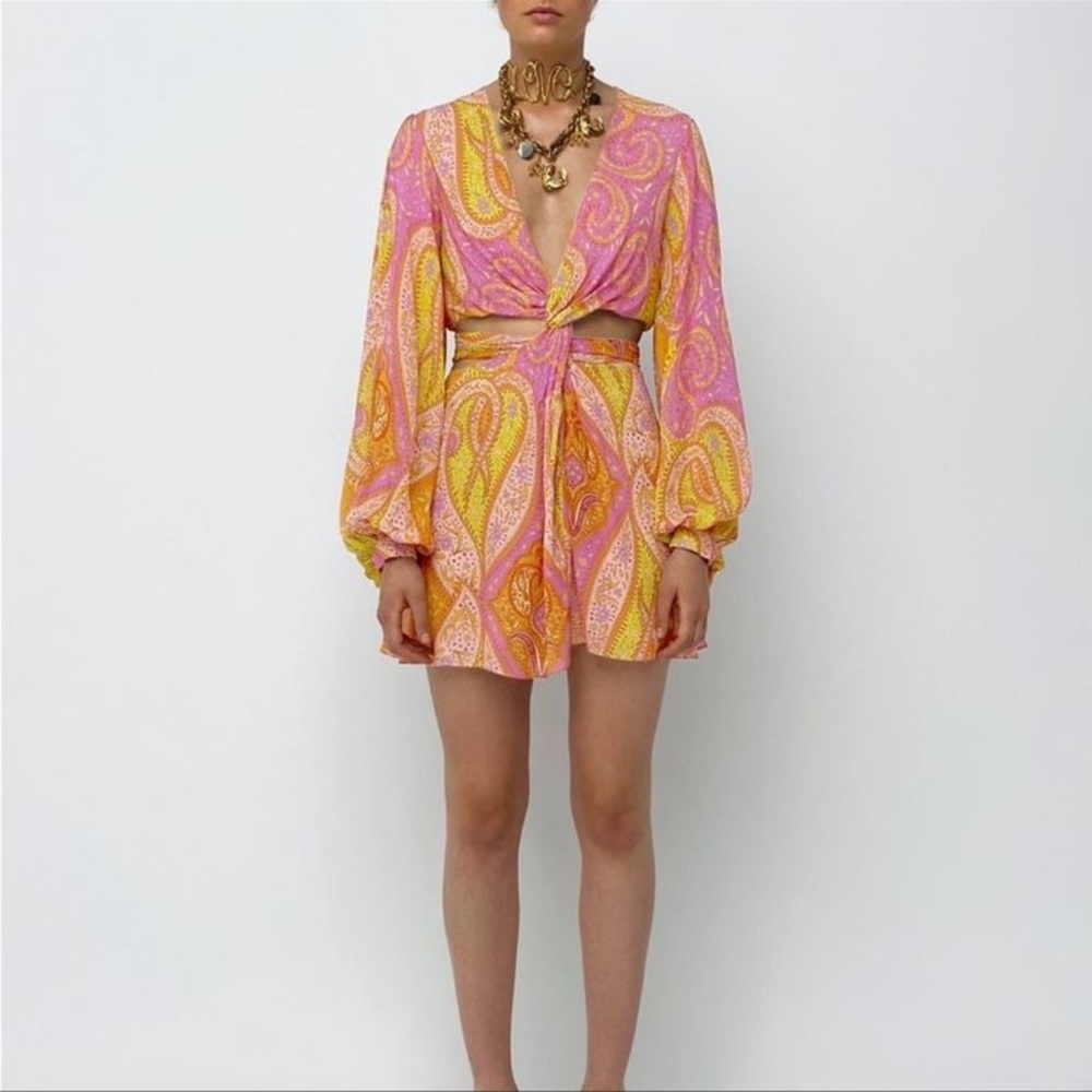 Zara Paisley Cut Out Dress size small! Worn once
